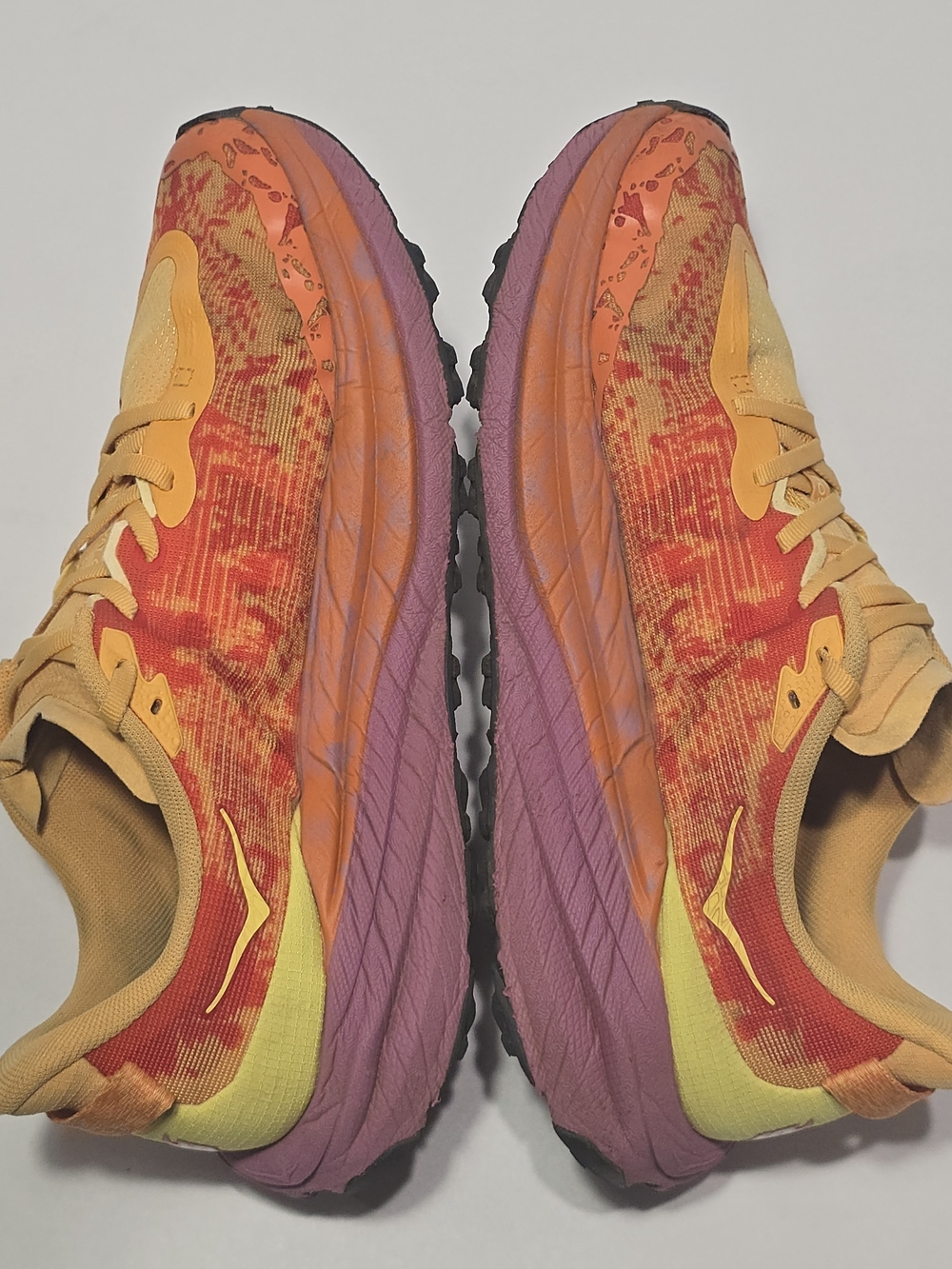 HOKA Speedgoat 6 Women's Size 11 B Orange Red Trail Running Shoes Vibram - Picture 6 of 11